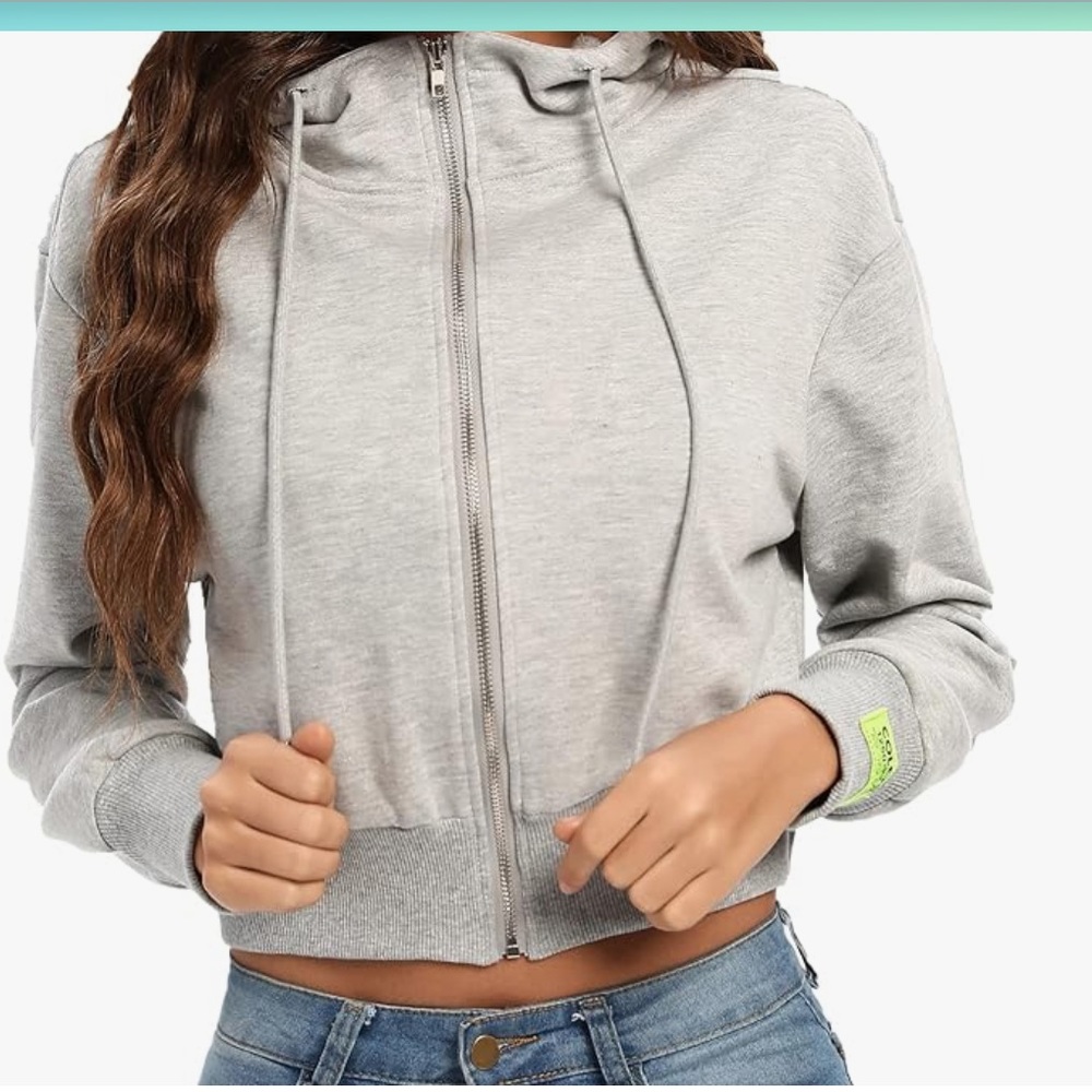 Brand new- Women’s gray hoodie